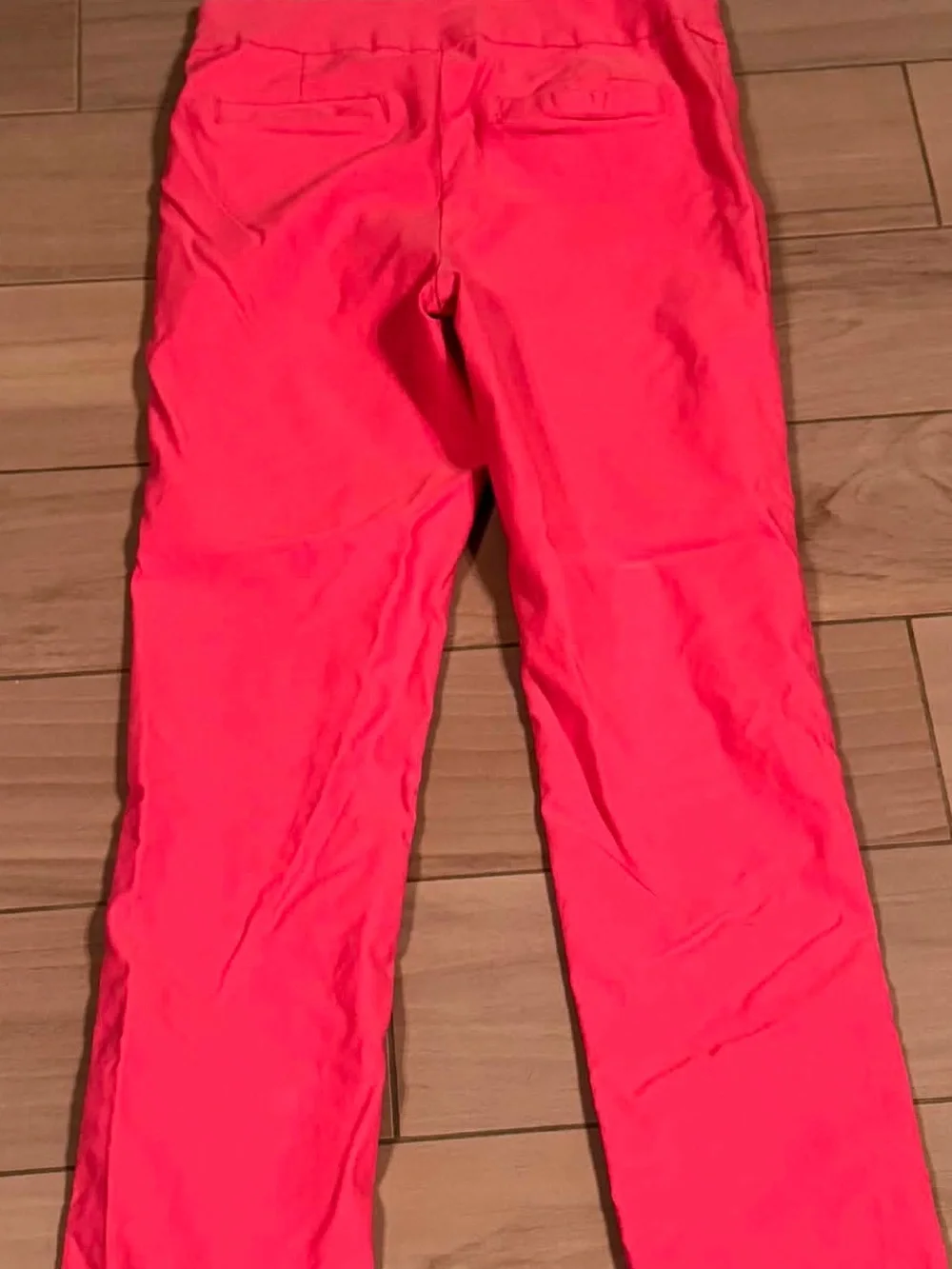 N/A vibrant pink